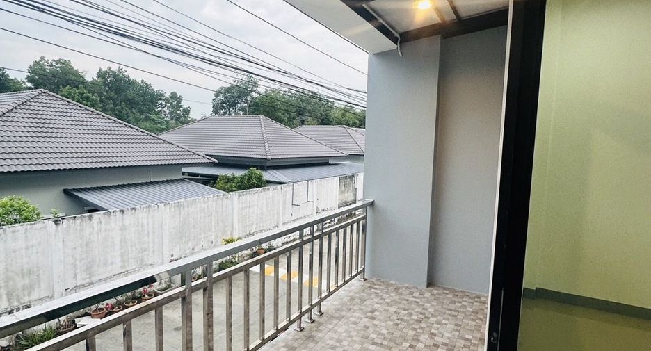 出售 3 卧室 联排别墅 在 Hat Yai, Songkhla