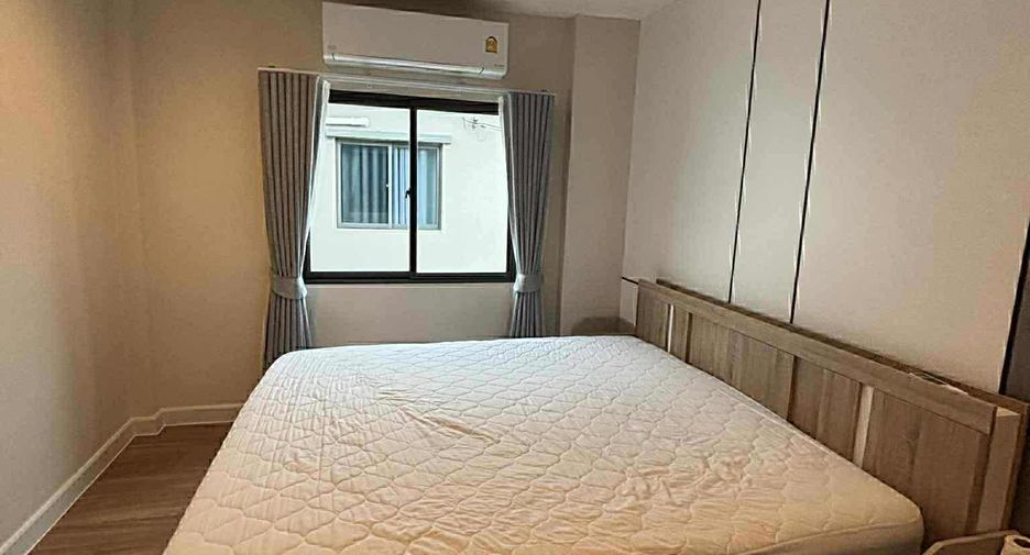 Haus zur Miete mit 3 Zimmer in Mueang Pathum Thani, Pathum Thani