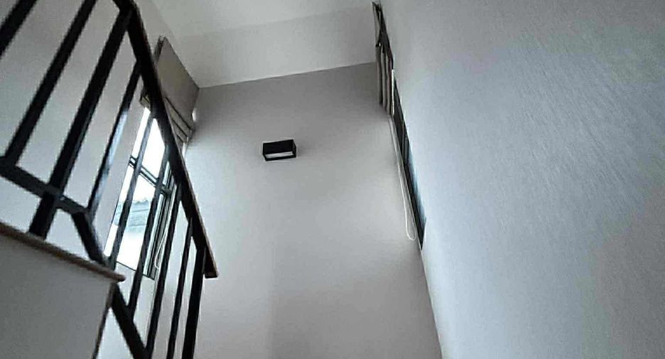 Haus zur Miete mit 3 Zimmer in Mueang Pathum Thani, Pathum Thani