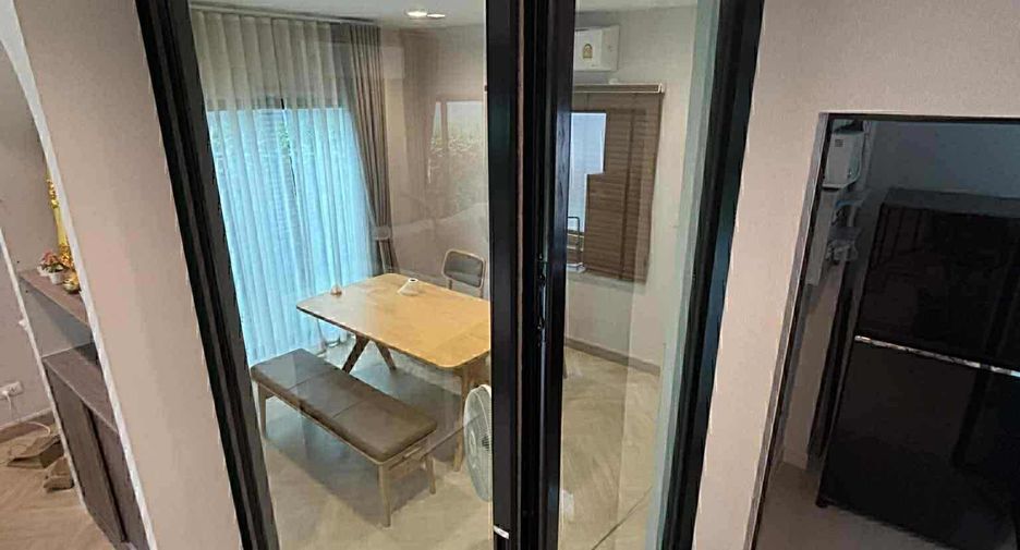 Haus zur Miete mit 3 Zimmer in Mueang Pathum Thani, Pathum Thani