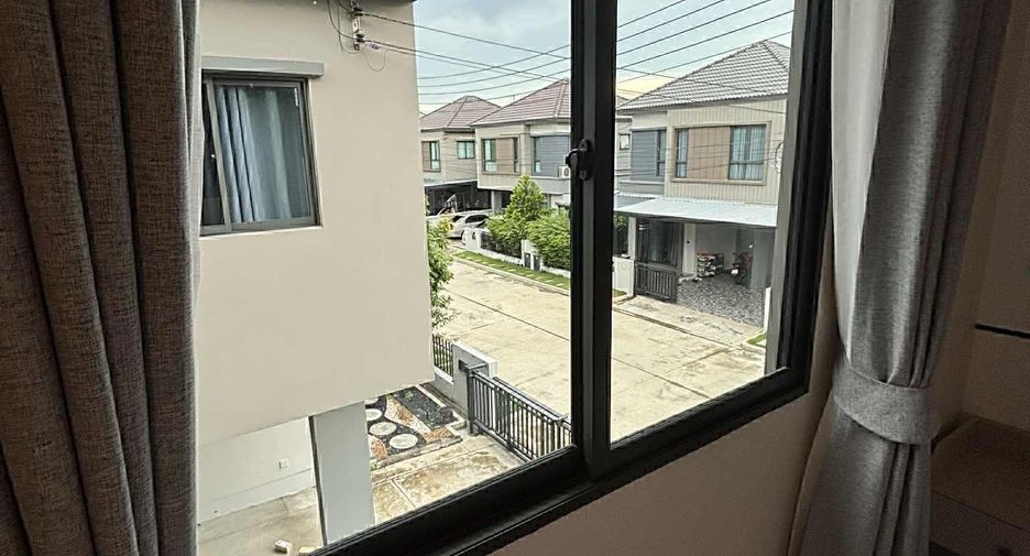 Haus zur Miete mit 3 Zimmer in Mueang Pathum Thani, Pathum Thani