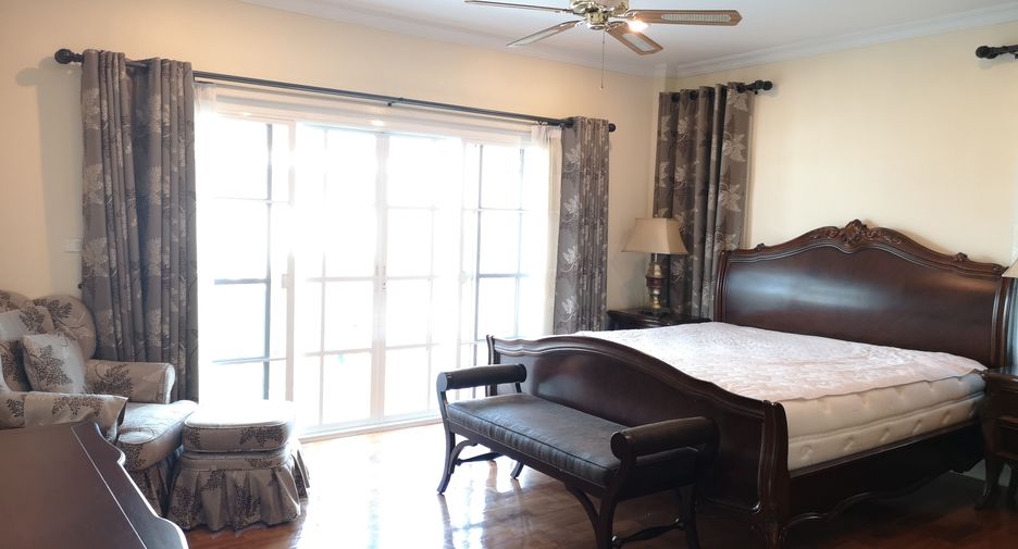 For sale 5 ベッドルーム villa in Mueang Samut Prakan, Samut Prakan