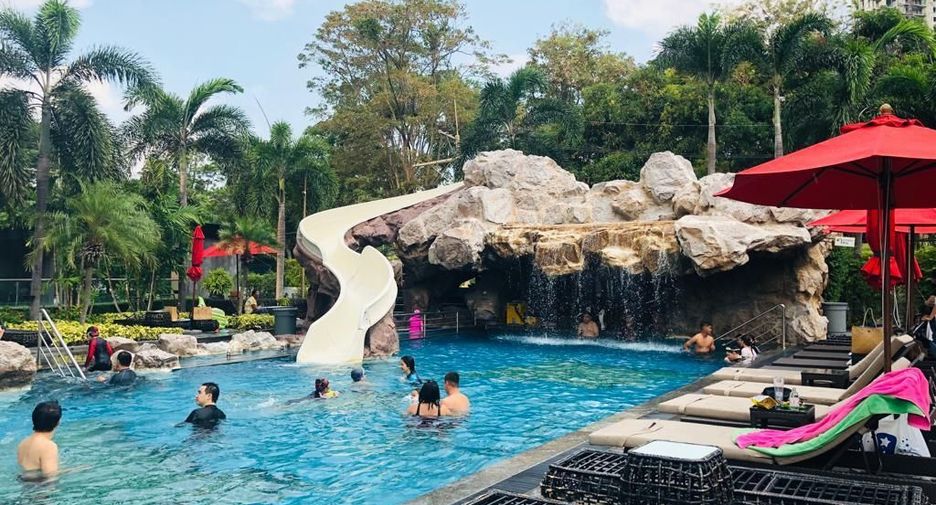 Condo en alquiler de 1 habitaciones en Bang Lamung, Chonburi