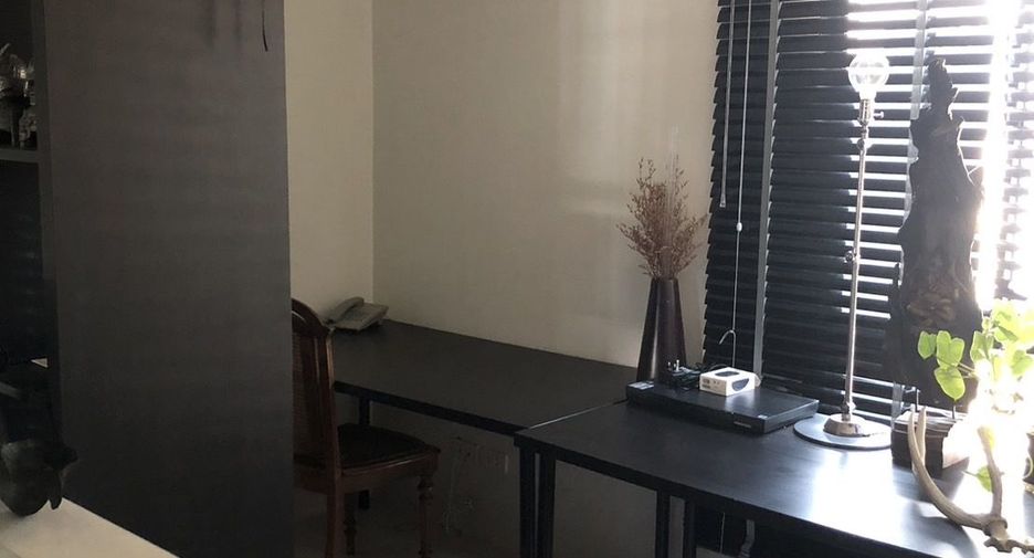 À vendre et à louer 3 chambres maison à Suan Luang, Bangkok
