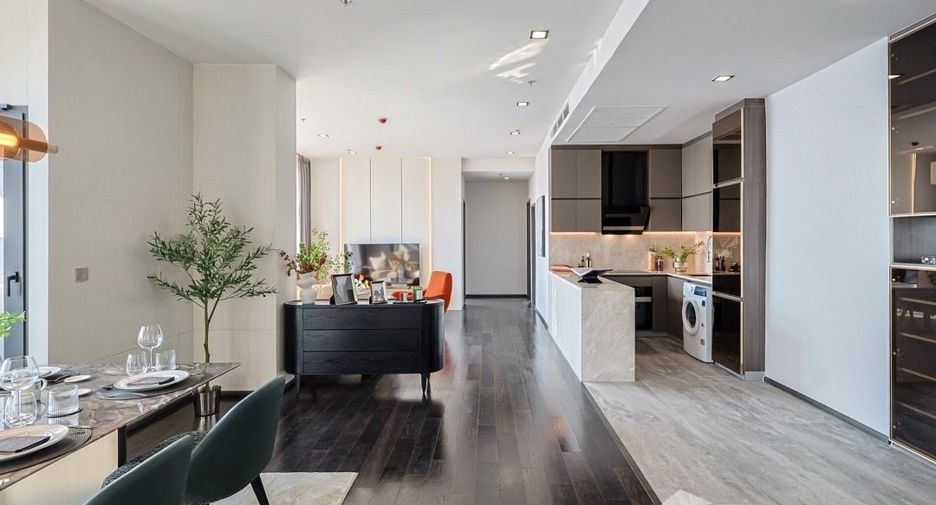 For sale 3 bedrooms condo in Ratchathewi, Bangkok