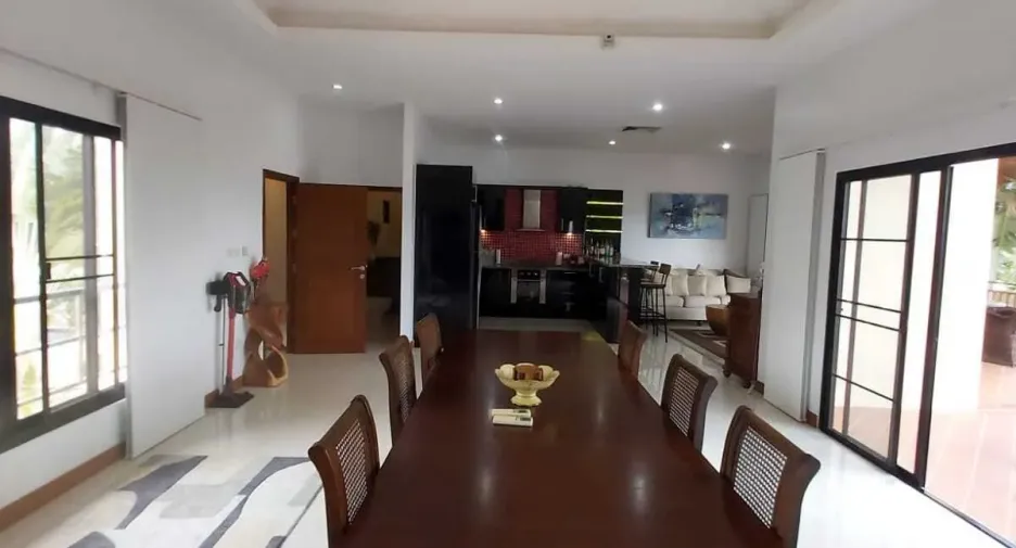 Haus zum Kauf mit 3 Zimmer in Sattahip, Chonburi