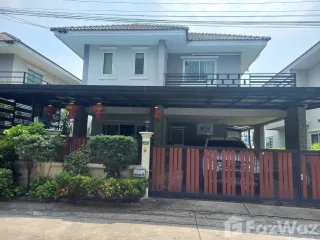 Casa en venta de 4 habitaciones en Si Racha, Chonburi
