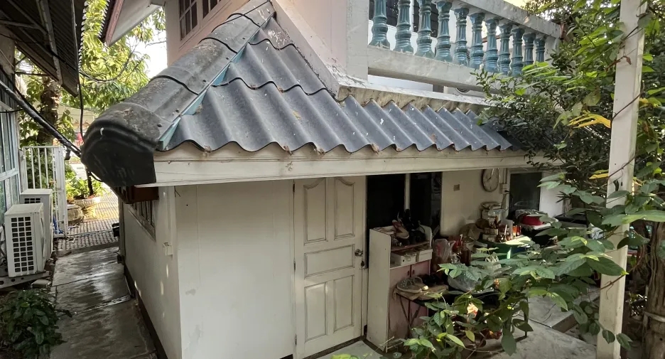 For sale 2 bedrooms retail Space in Mueang Phitsanulok, Phitsanulok