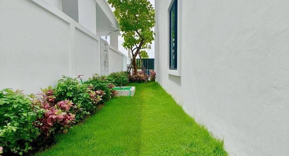 Villa zum Kauf und zur Miete mit 4 Zimmer in East Pattaya, Pattaya