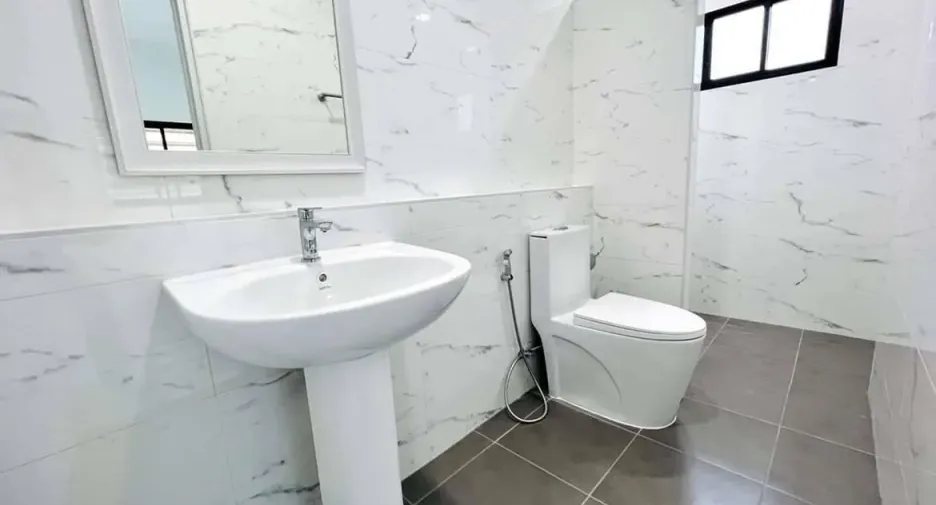 Haus zum Kauf mit 3 Zimmer in Mueang Kanchanaburi, Kanchanaburi