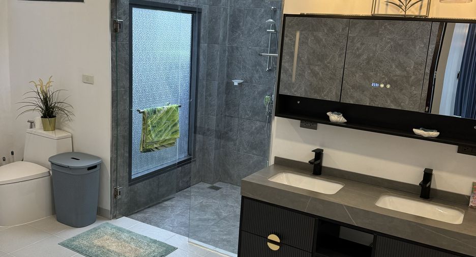 Villa en venta y en alquiler de 1 habitaciones en Thalang, Phuket