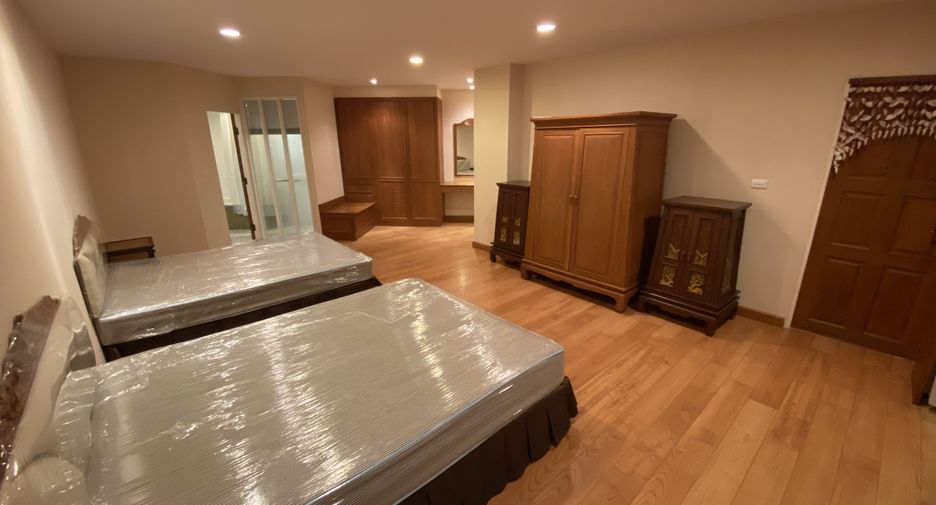 For sale 2 bedrooms condo in Hua Hin, Prachuap Khiri Khan