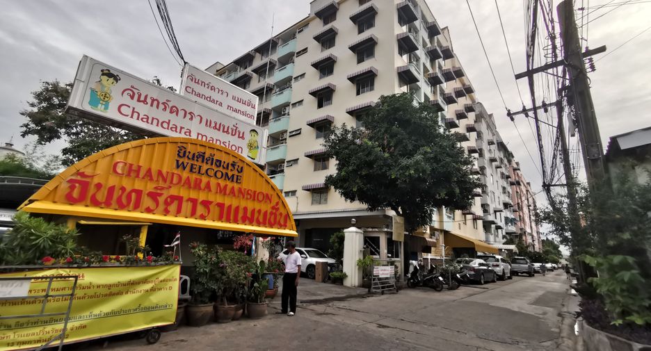 For sale studio condo in Wang Thonglang, Bangkok