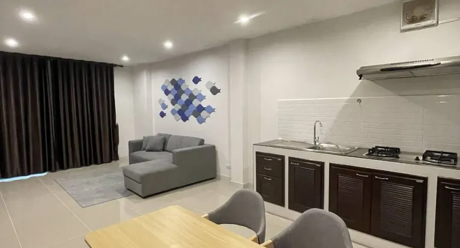 For rent 3 bedrooms townhouse in Thalang, Phuket