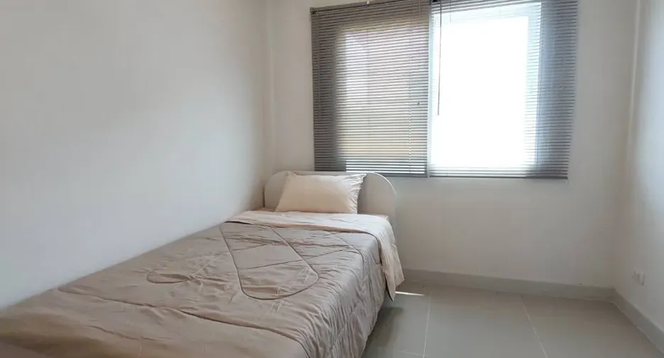 For rent 3 bedrooms townhouse in Thalang, Phuket