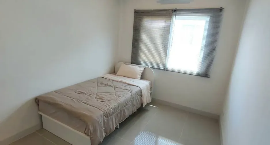 For rent 3 bedrooms townhouse in Thalang, Phuket