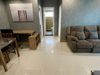 À louer 2 chambres condo à Huai Khwang, Bangkok