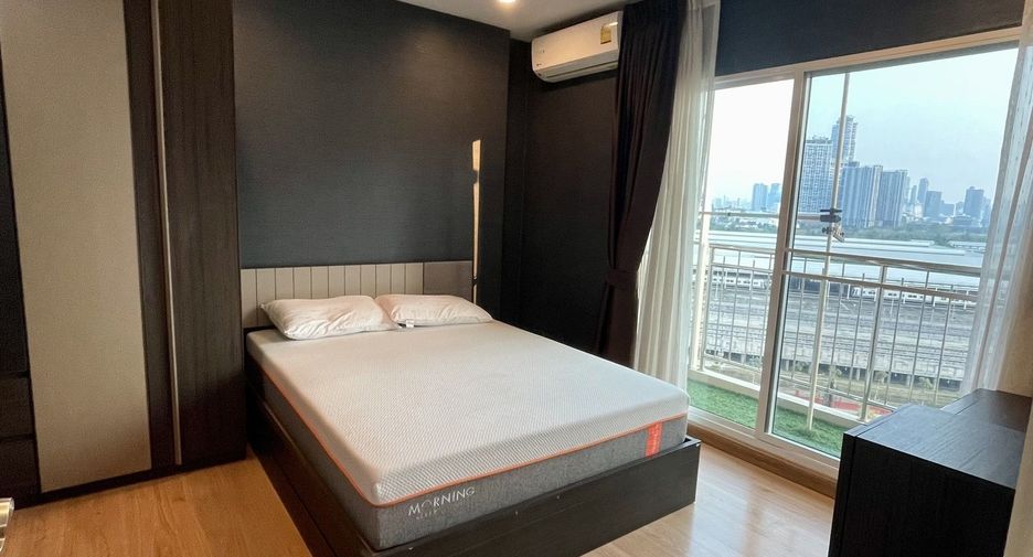 À louer 2 chambres condo à Huai Khwang, Bangkok