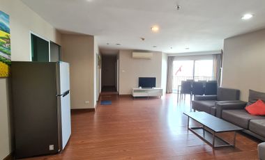 For sale and for rent 3 bedrooms condo in Huai Khwang, Bangkok