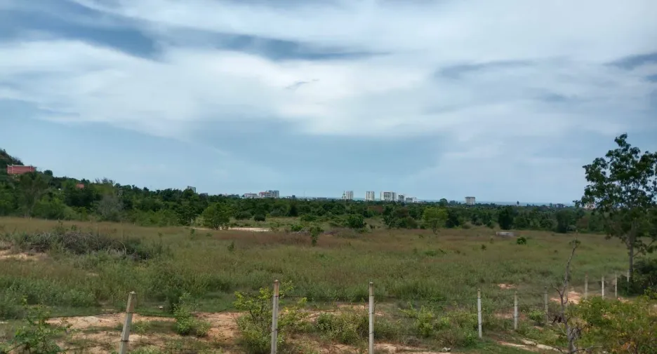 Terreno en venta en Cha Am, Phetchaburi