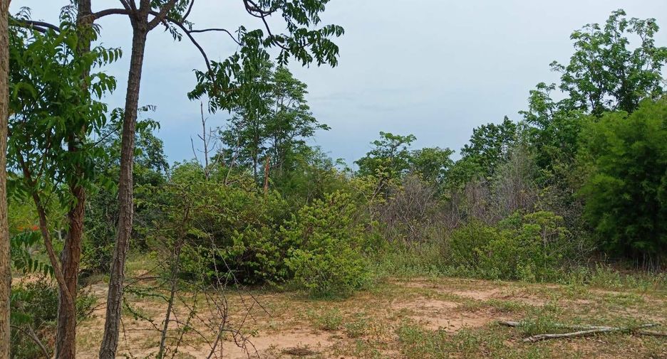 Terreno en venta en Cha Am, Phetchaburi