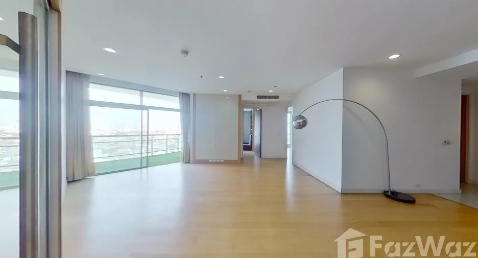 For sale and for rent 4 bedrooms condo in Bang Kho Laem, Bangkok