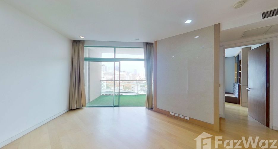 For sale and for rent 4 bedrooms condo in Bang Kho Laem, Bangkok