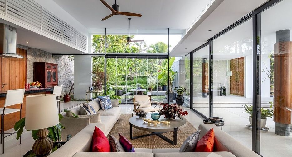 Villa en venta de 4 habitaciones en Sattahip, Chonburi