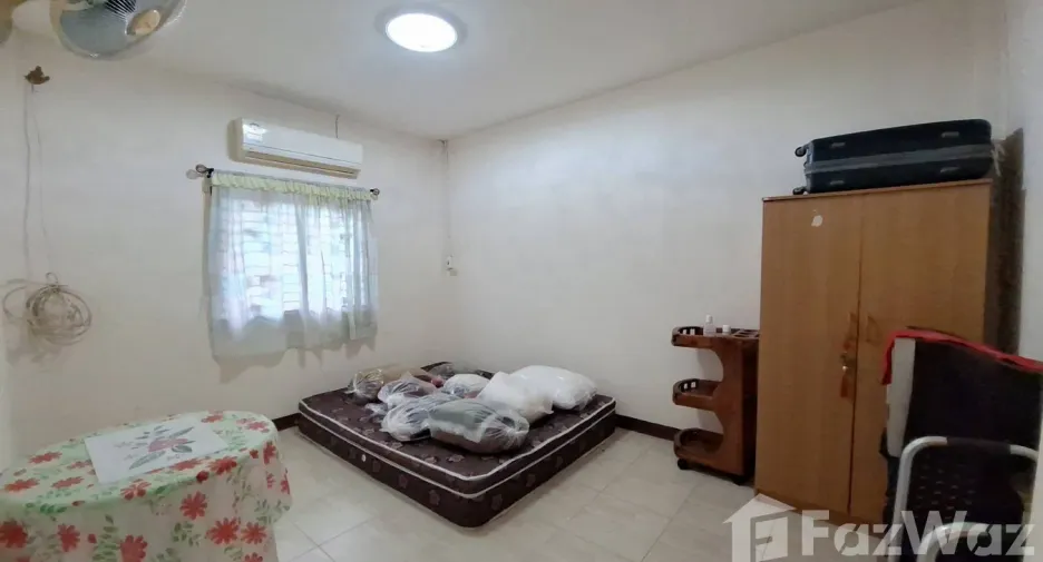 For sale 8 ベッドルーム house in Mueang Udon Thani, Udon Thani