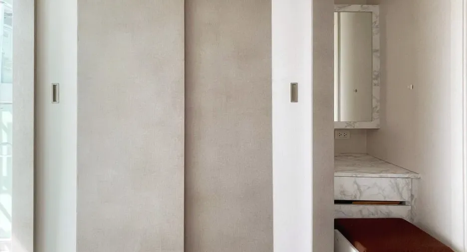 For sale and for rent 2 bedrooms condo in Yan Nawa, Bangkok