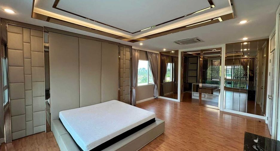 À vendre et à louer 3 chambres maison à Thawi Watthana, Bangkok