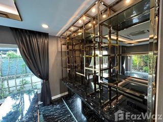 À vendre et à louer 3 chambres maison à Thawi Watthana, Bangkok