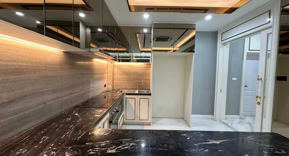 À vendre et à louer 3 chambres maison à Thawi Watthana, Bangkok