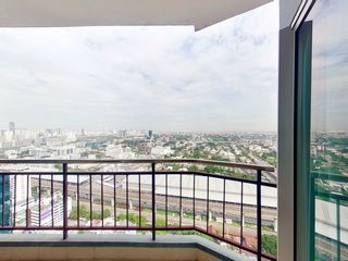 For sale 2 ベッドルーム condo in Watthana, Bangkok
