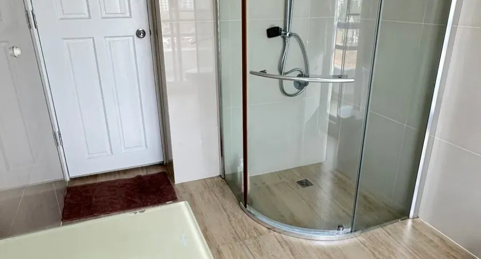For sale and for rent 2 bedrooms condo in Si Racha, Chonburi