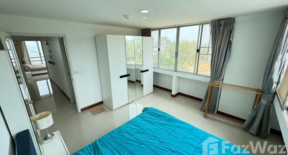 For sale and for rent 2 bedrooms condo in Si Racha, Chonburi