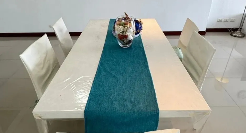 For sale and for rent 2 bedrooms condo in Si Racha, Chonburi