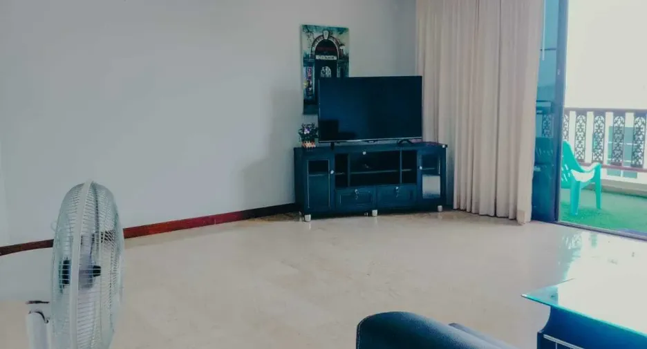 For rent 3 bedrooms townhouse in Kathu, Phuket