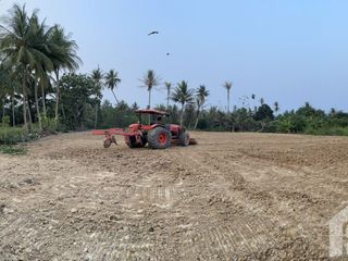 Grundstück zum Kauf in Pran Buri, Prachuap Khiri Khan