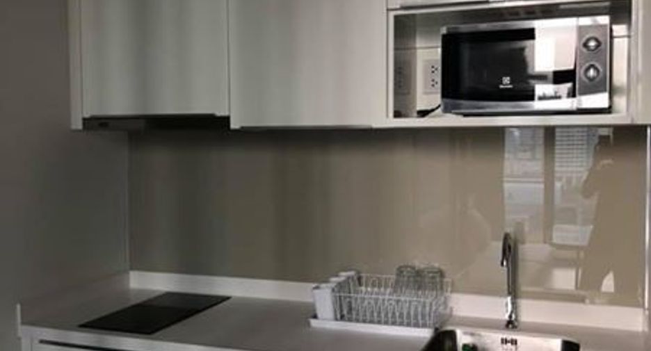 À louer et à vendre 1 chambre condo à Ratchathewi, Bangkok