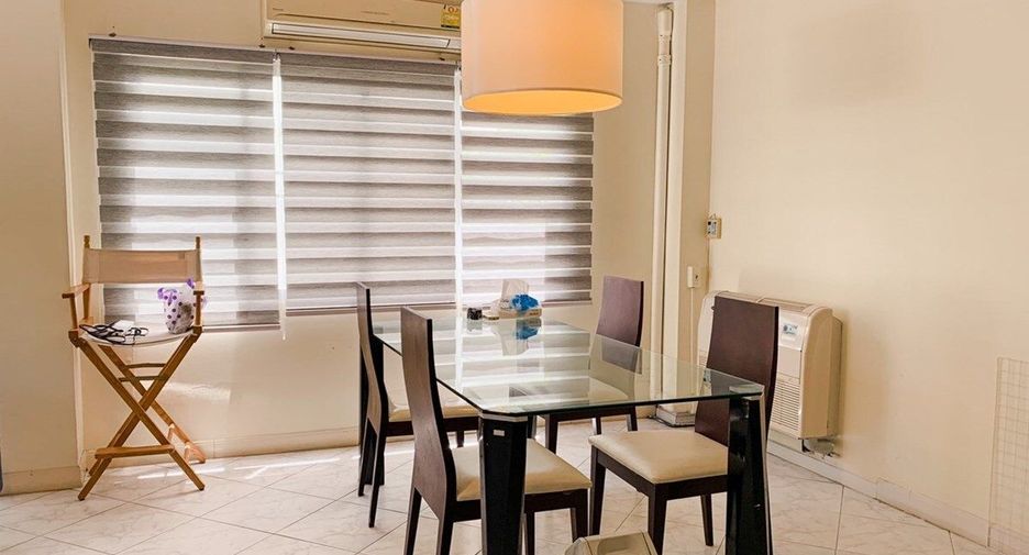 Casa en venta de 5 habitaciones en Bang Lamung, Chonburi