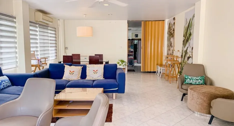 Casa en venta de 5 habitaciones en Bang Lamung, Chonburi