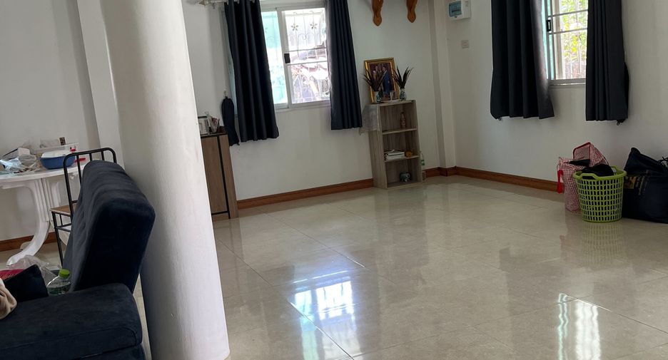 For sale 3 bedrooms house in Mueang Nong Khai, Nong Khai