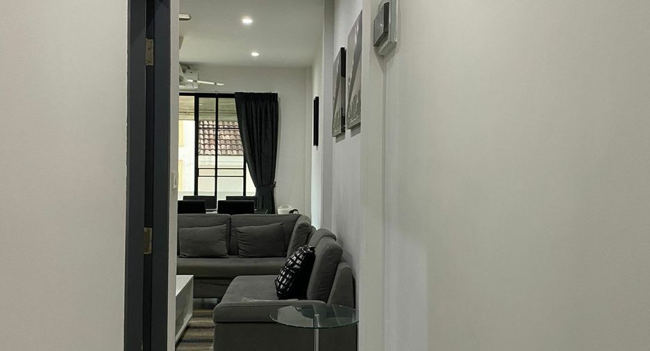 For rent 2 bedrooms condo in Kathu, Phuket