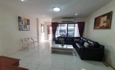 For rent 4 bedrooms townhouse in Bang Lamung, Chonburi