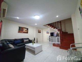 For rent 4 bedrooms townhouse in Bang Lamung, Chonburi