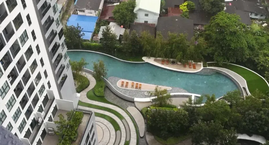 For sale and for rent 2 bedrooms condo in Bang Na, Bangkok