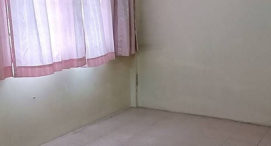 出售 5 卧室 联排别墅 在 Bangkok Yai, 曼谷