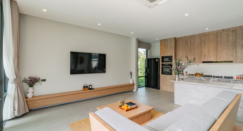 For sale and for rent 4 bedrooms villa in Mueang Phuket, Phuket