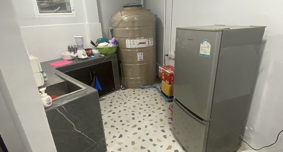 For sale 2 bedrooms retail Space in Samphanthawong, Bangkok